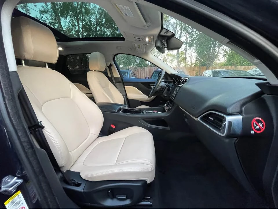 2018 Jaguar F-Pace - Image 5 of 9