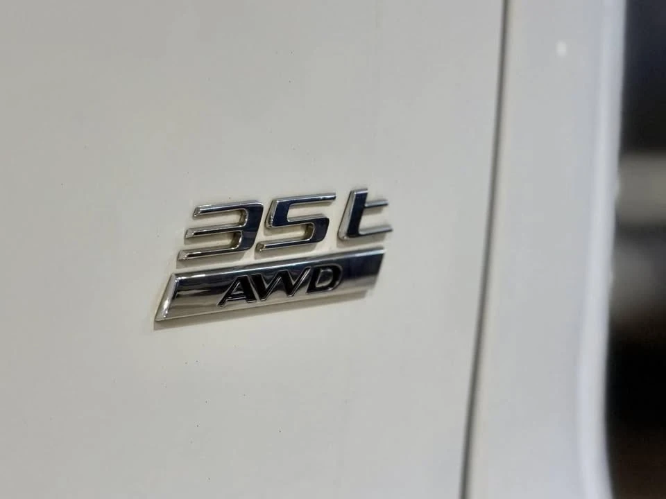2018 Jaguar F-Pace - Image 8 of 20