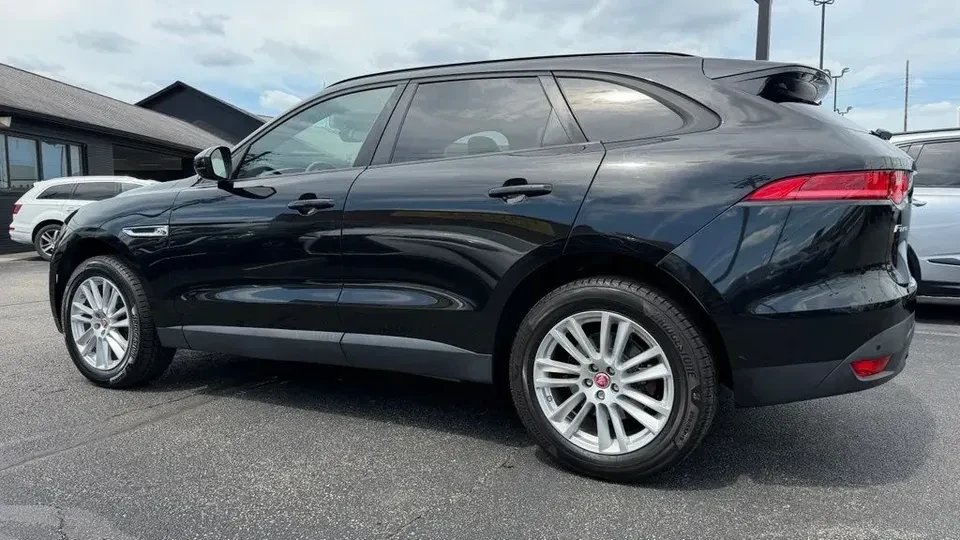 2018 Jaguar F-Pace - Image 4 of 20
