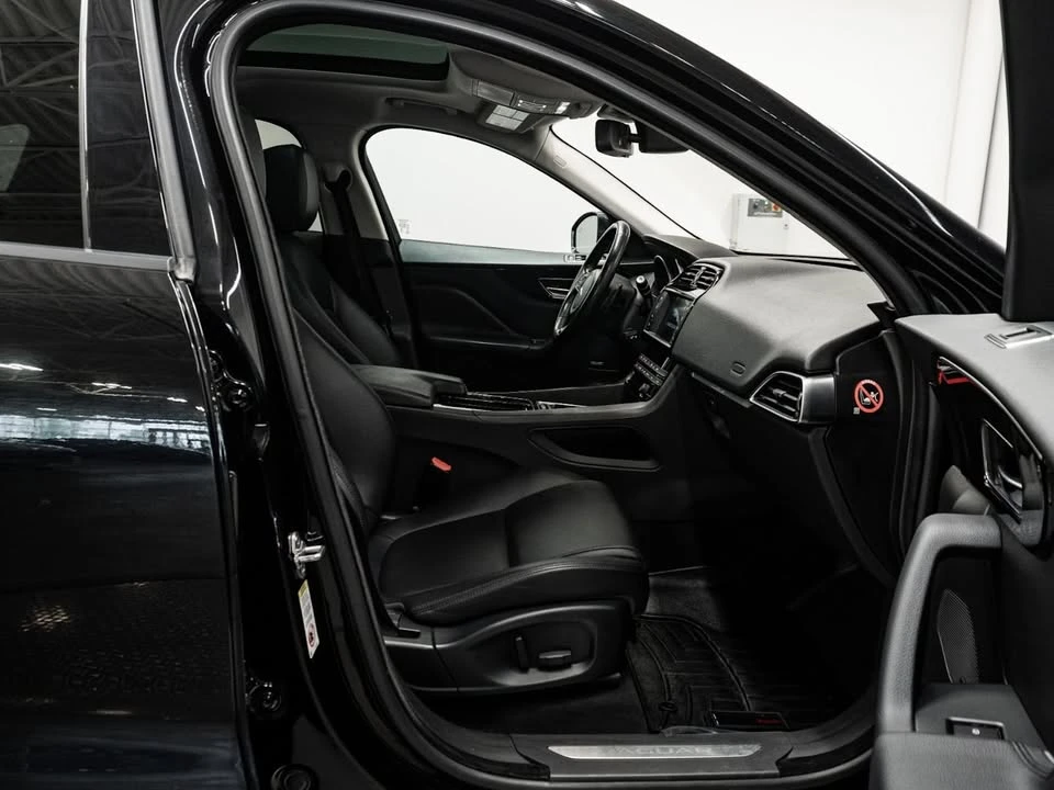 2018 Jaguar F-Pace - Image 5 of 20