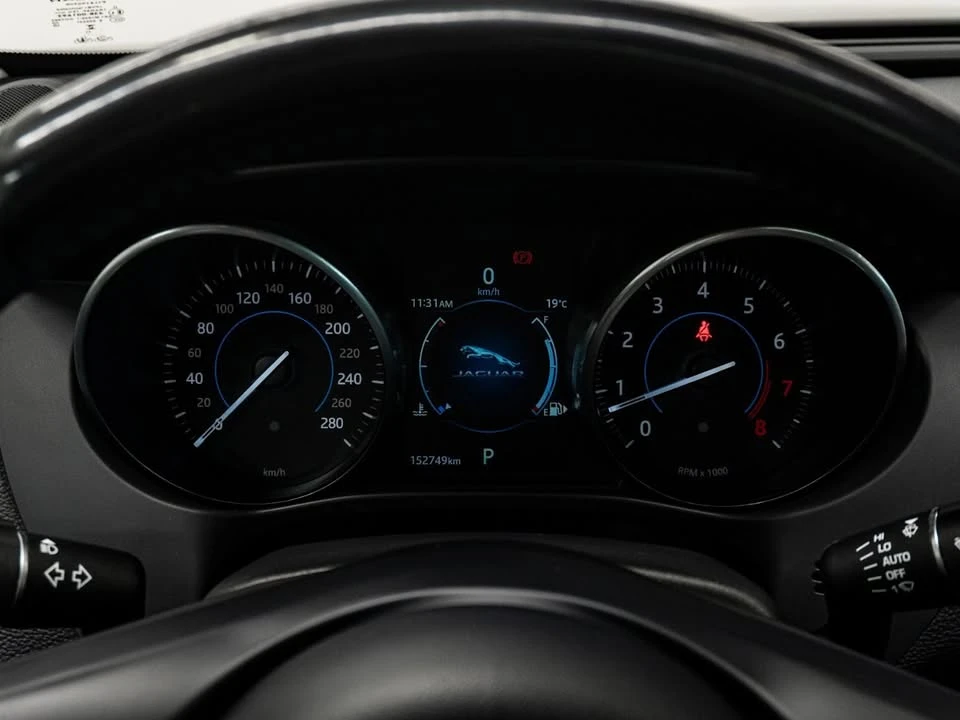 2018 Jaguar F-Pace - Image 17 of 20