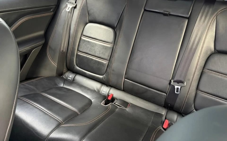 2018 Jaguar F-Pace - Image 20 of 20