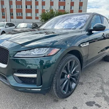 2018 Jaguar F-Pace R-Sport