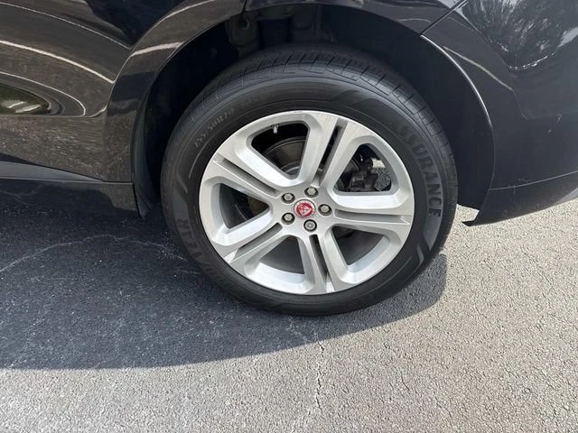 2018 Jaguar F-Pace - Image 10 of 19