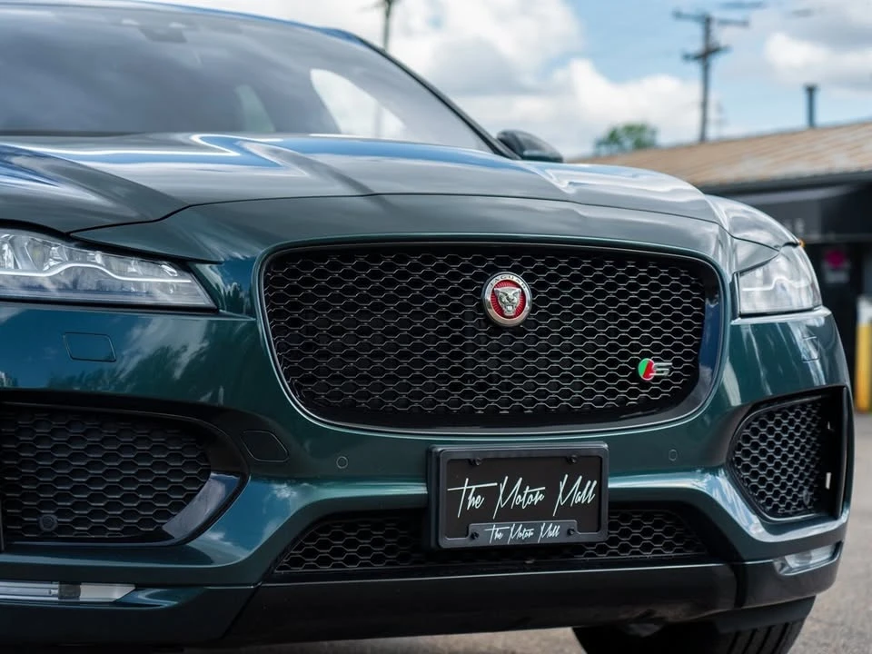 2018 Jaguar F-Pace - Image 9 of 20