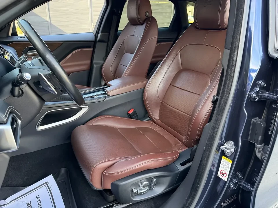2018 Jaguar F-Pace - Image 13 of 20
