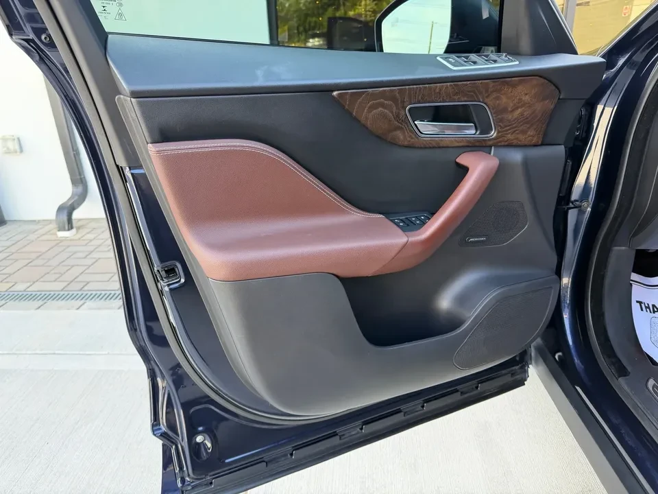 2018 Jaguar F-Pace - Image 7 of 20