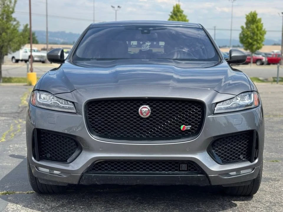 2018 Jaguar F-Pace - Image 9 of 20