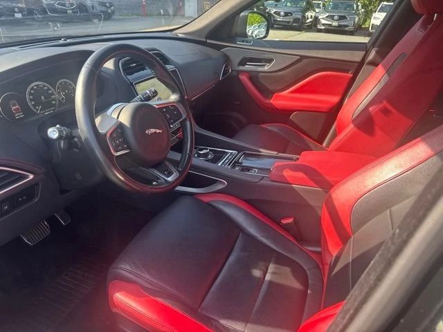 2018 Jaguar F-Pace - Image 10 of 16