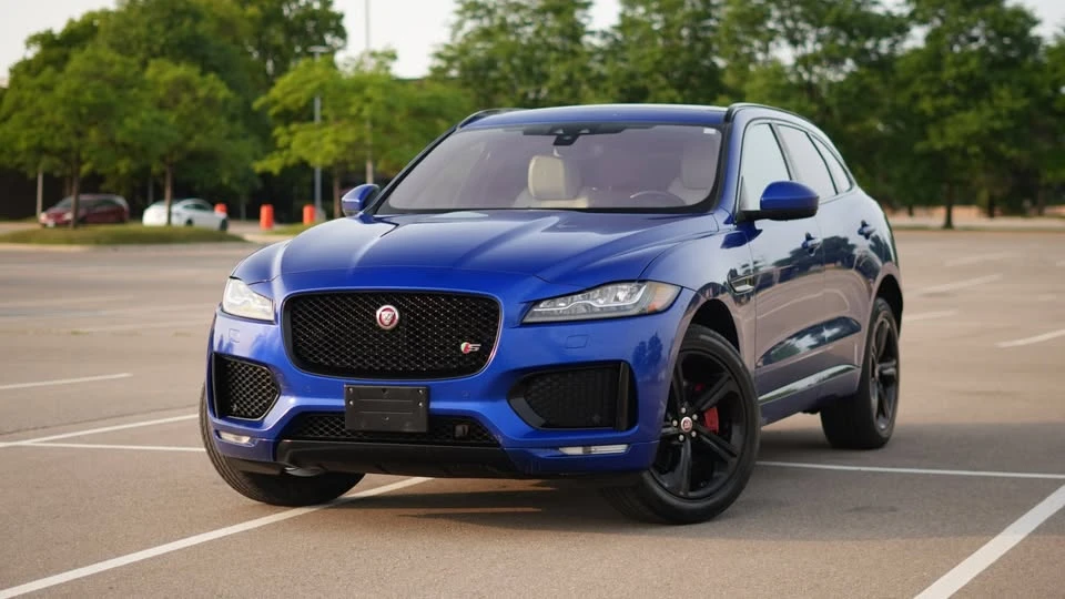 2018 Jaguar F-Pace - Image 3 of 11