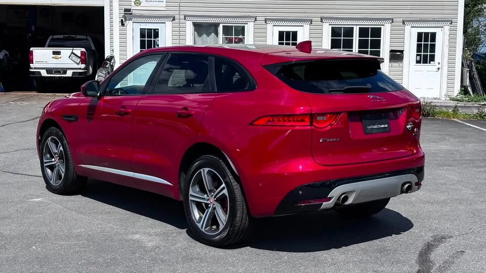 2018 Jaguar F-Pace - Image 5 of 20