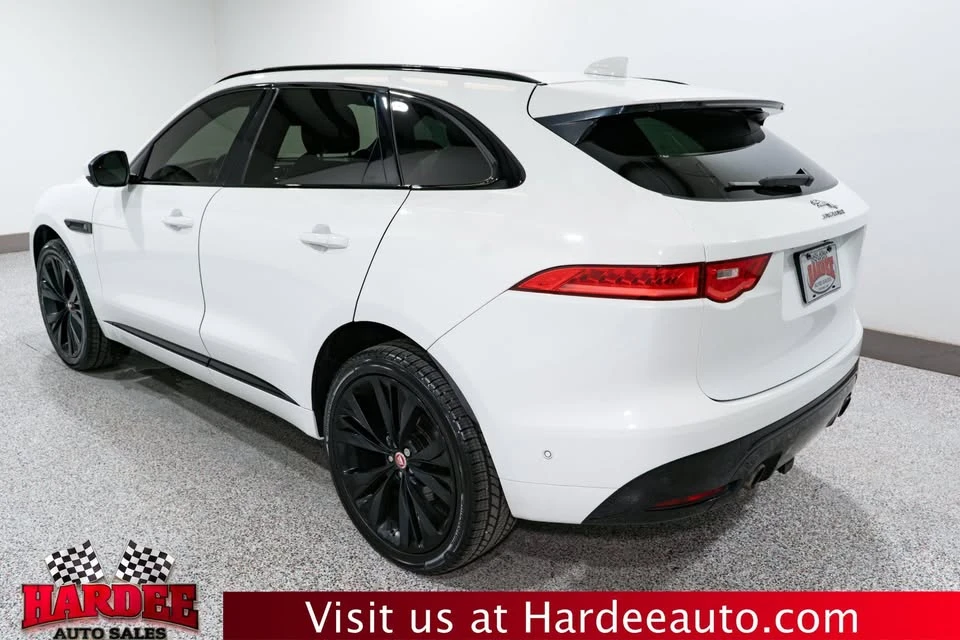 2018 Jaguar F-Pace - Image 3 of 20