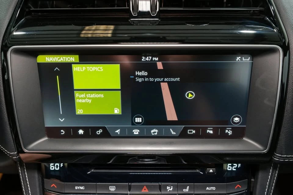 2018 Jaguar F-Pace - Image 13 of 20