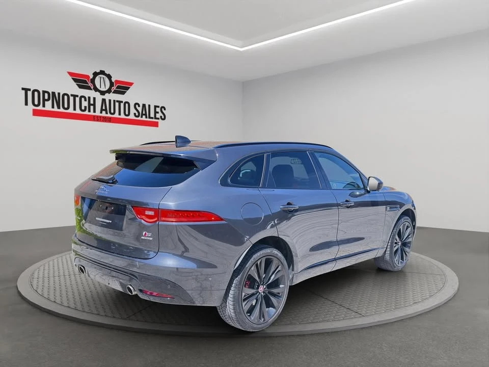 2018 Jaguar F-Pace - Image 7 of 20