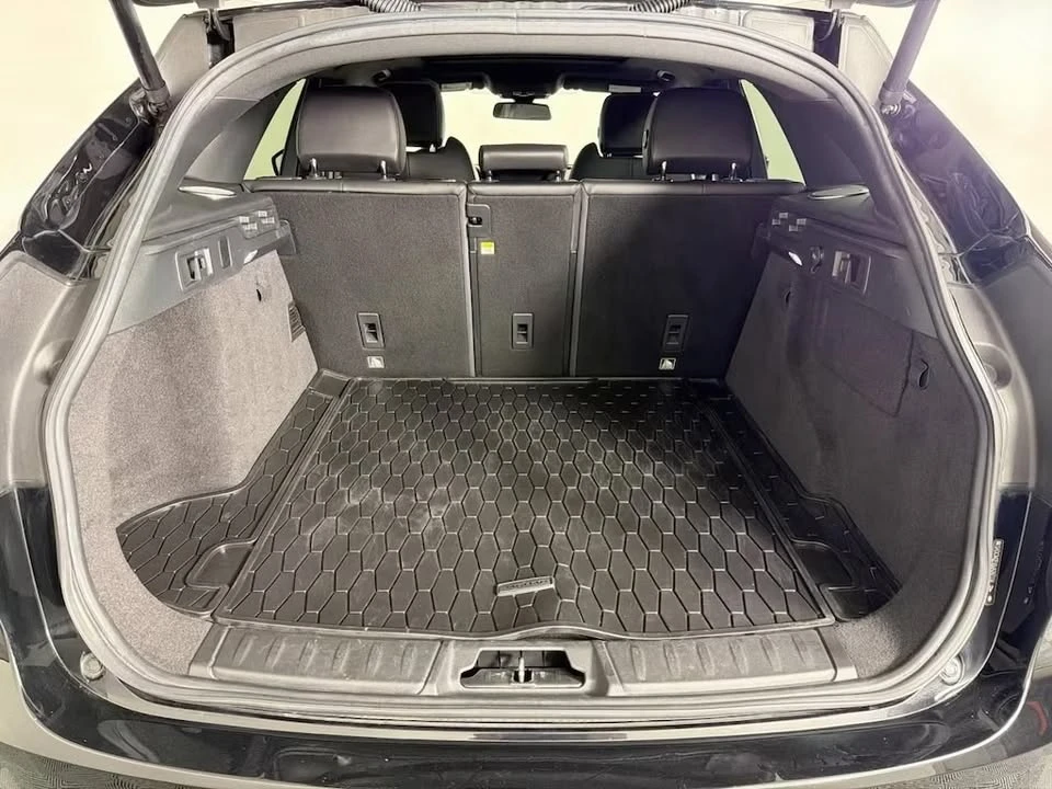 2018 Jaguar F-Pace - Image 19 of 19