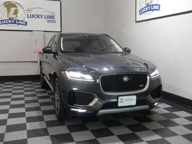2018 Jaguar F-Pace - Image 5 of 20