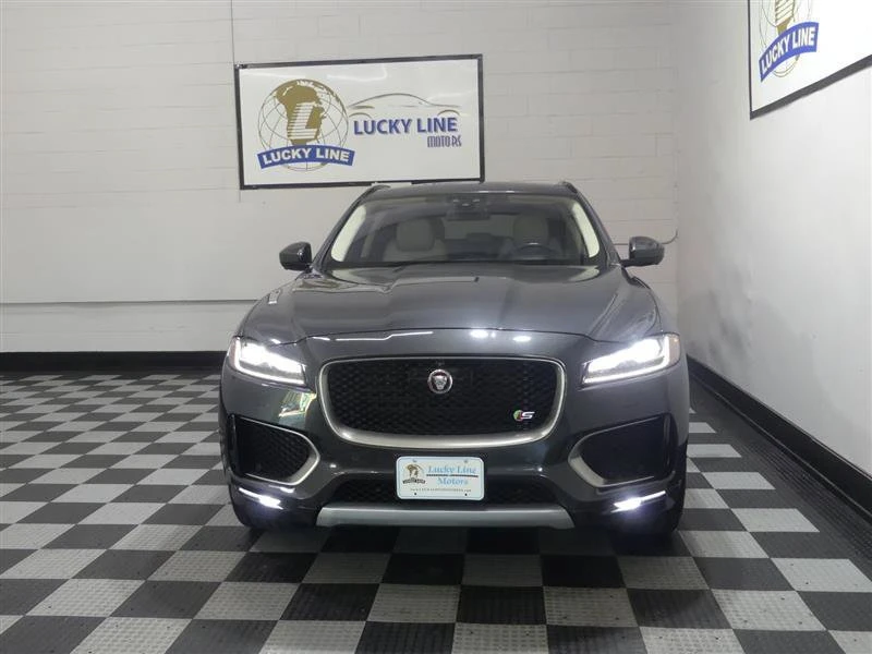 2018 Jaguar F-Pace - Image 2 of 20