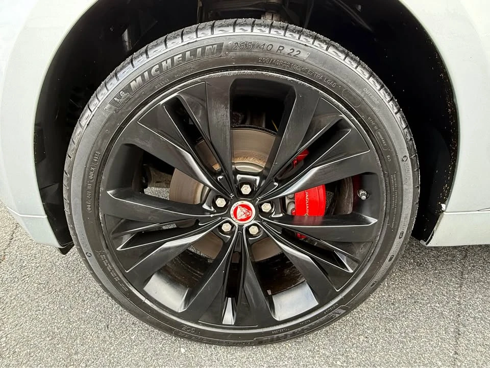 2018 Jaguar F-Pace - Image 9 of 20