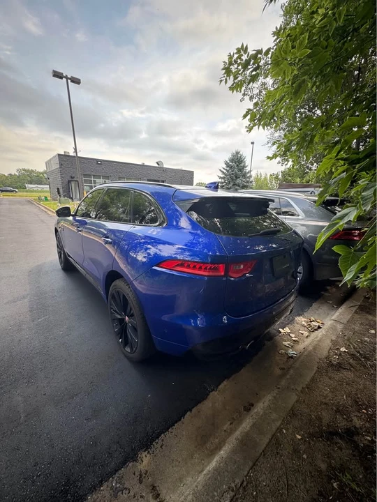 2018 Jaguar F-Pace - Image 6 of 12