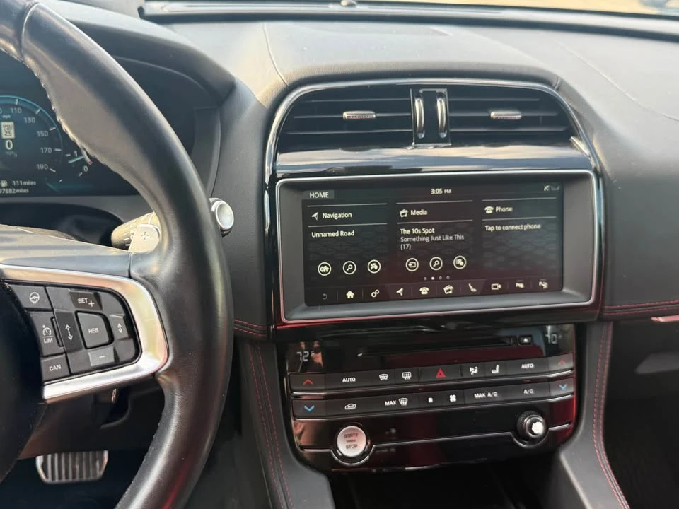 2018 Jaguar F-Pace - Image 4 of 11