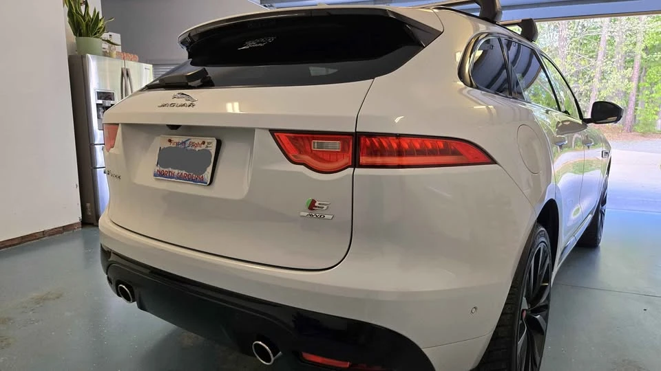 2018 Jaguar F-Pace - Image 13 of 15