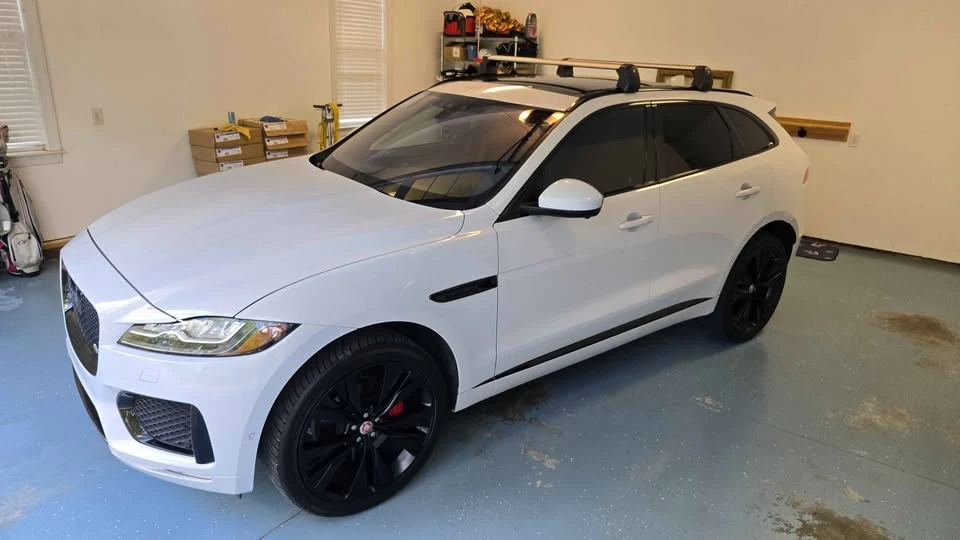 2018 Jaguar F-Pace - Image 5 of 15