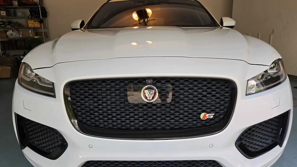 2018 Jaguar F-Pace - Image 3 of 15