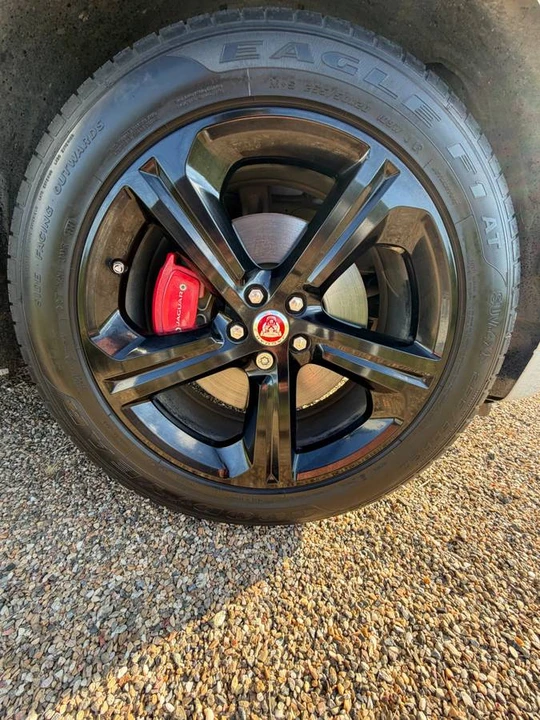 2018 Jaguar F-Pace - Image 22 of 24