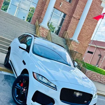 2018 Jaguar F-PACE S Sport Utility 4D