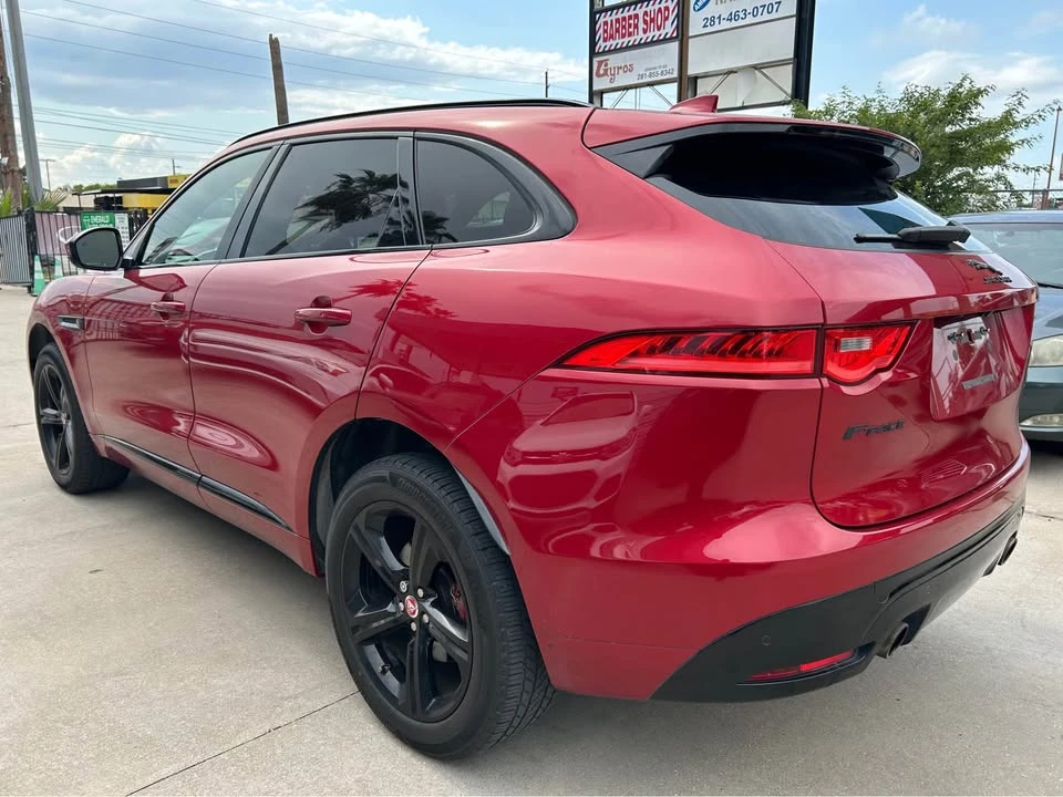 2018 Jaguar F-Pace - Image 2 of 4