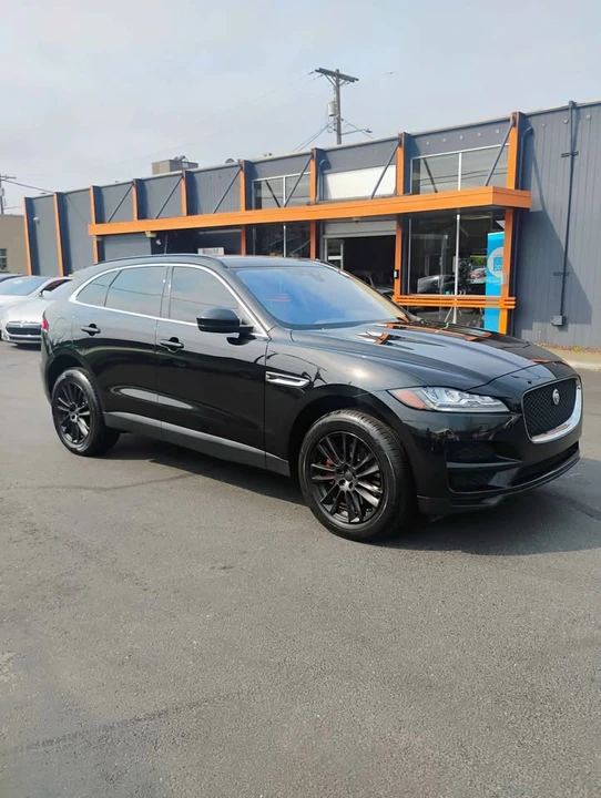 2018 Jaguar F-Pace - Image 3 of 12