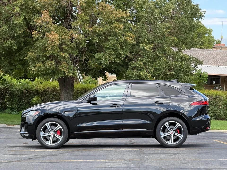 2018 Jaguar F-Pace - Image 6 of 15