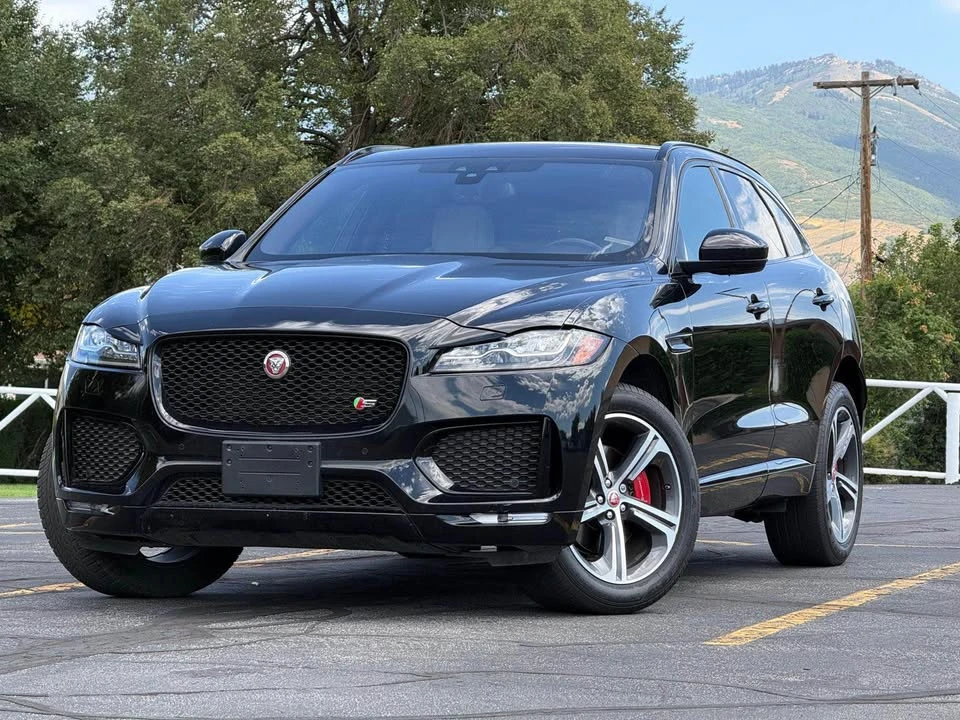 2018 Jaguar F-Pace - Image 7 of 15