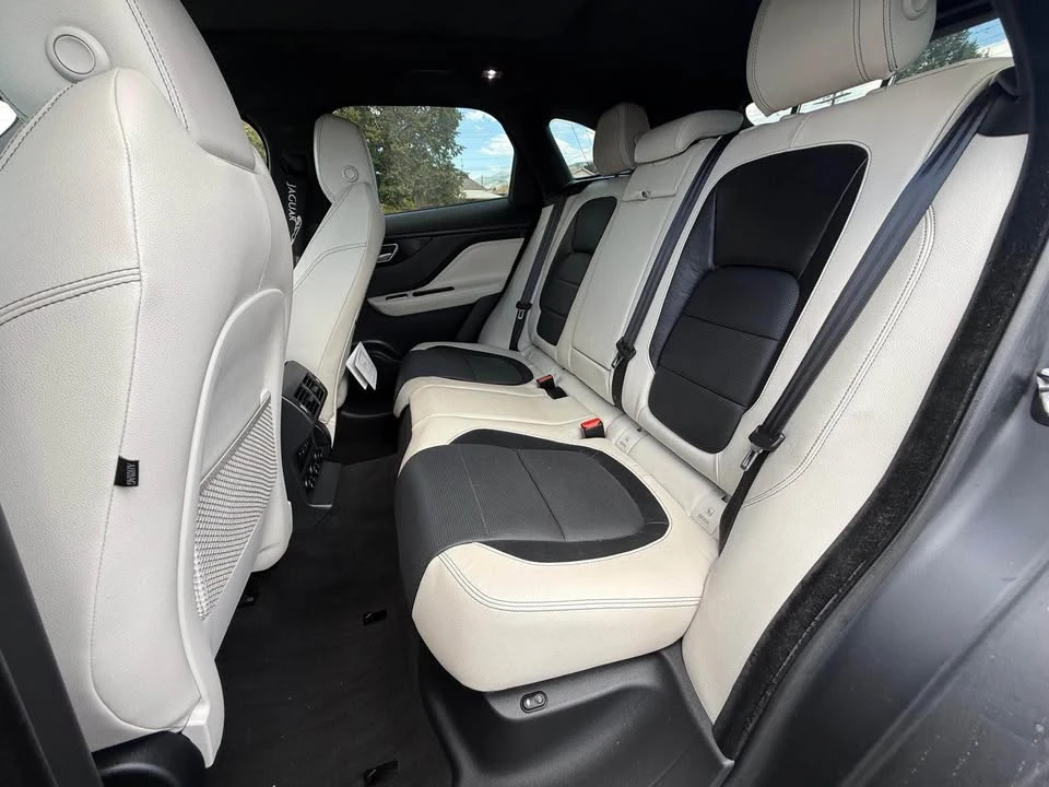 2018 Jaguar F-Pace - Image 10 of 15