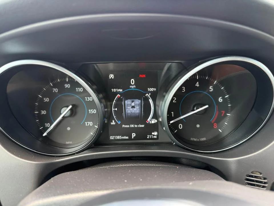 2018 Jaguar F-Pace - Image 12 of 15