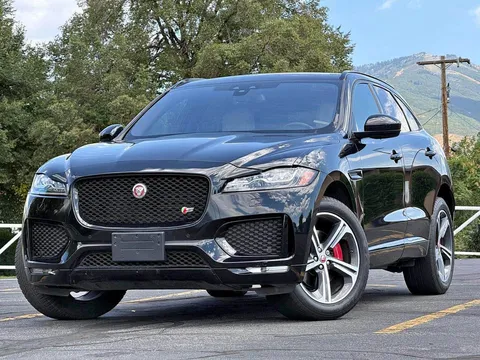 2018 Jaguar F-PACE S Sport Utility 4D