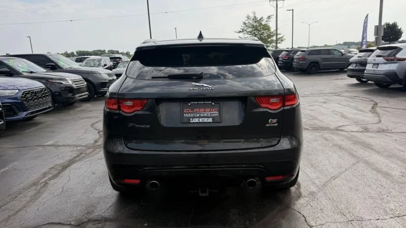 2018 Jaguar F-Pace - Image 5 of 20