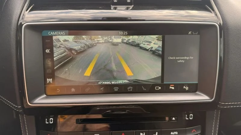 2018 Jaguar F-Pace - Image 20 of 20