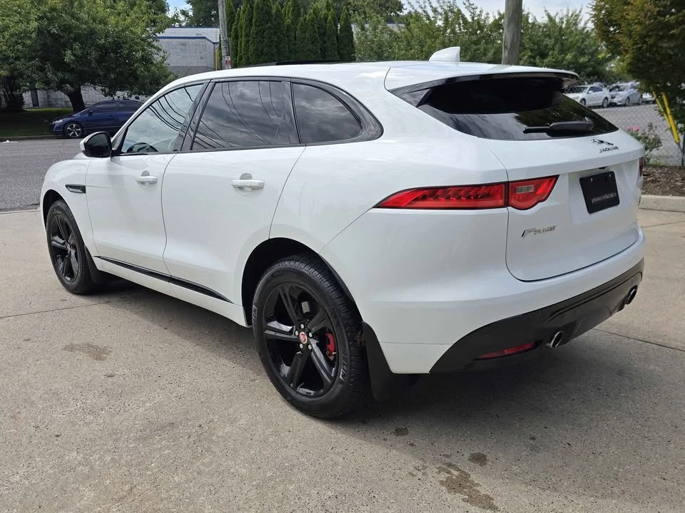 2018 Jaguar F-Pace - Image 7 of 20