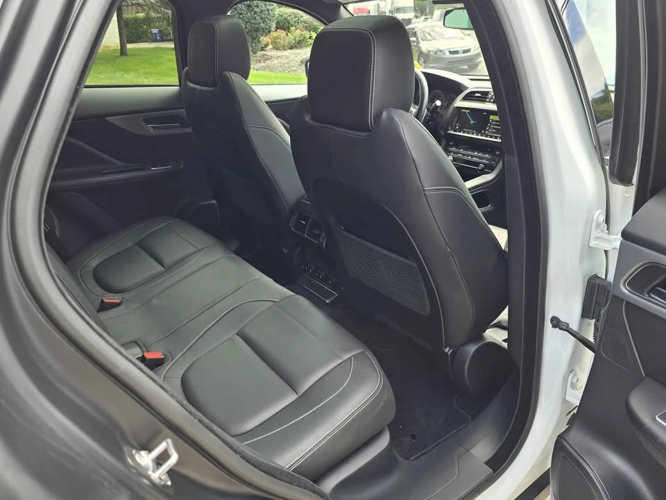 2018 Jaguar F-Pace - Image 15 of 20