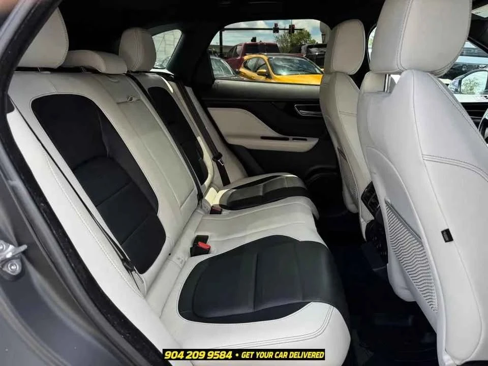 2018 Jaguar F-Pace - Image 15 of 20