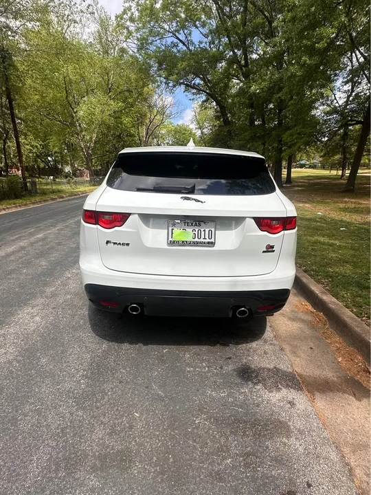 2018 Jaguar F-Pace - Image 5 of 9