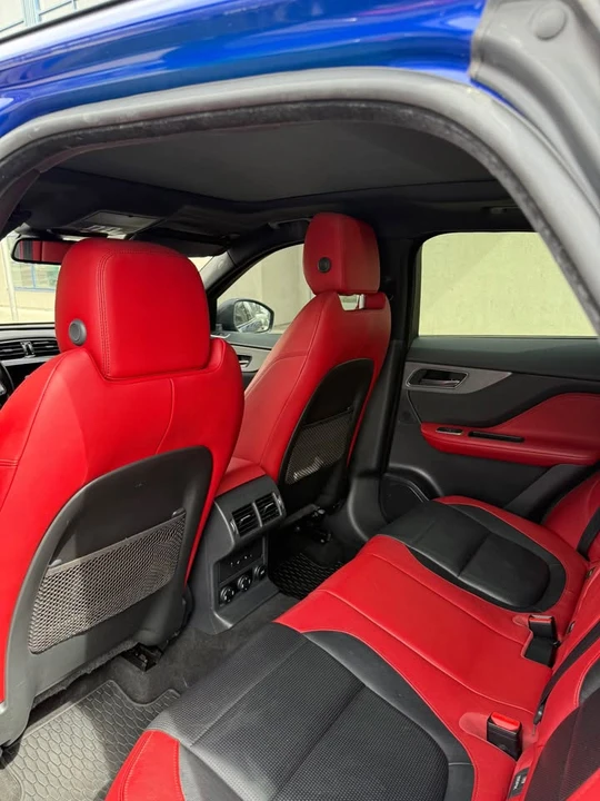 2018 Jaguar F-Pace - Image 9 of 10