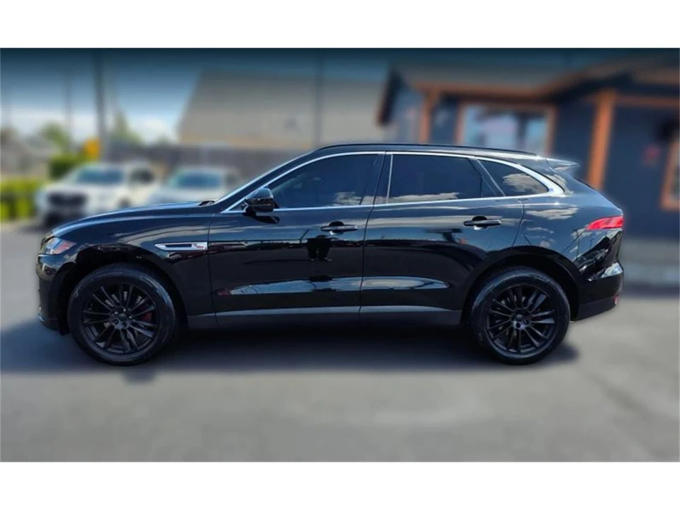 2018 Jaguar F-Pace - Image 2 of 21