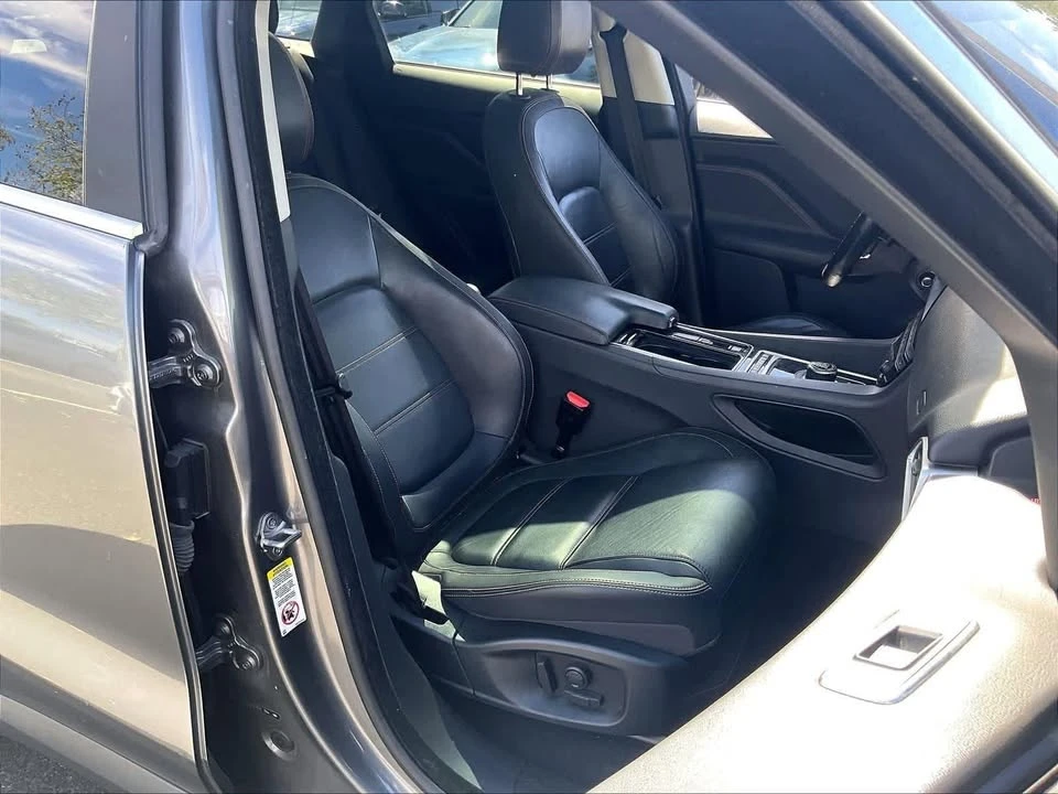 2018 Jaguar F-Pace - Image 15 of 15
