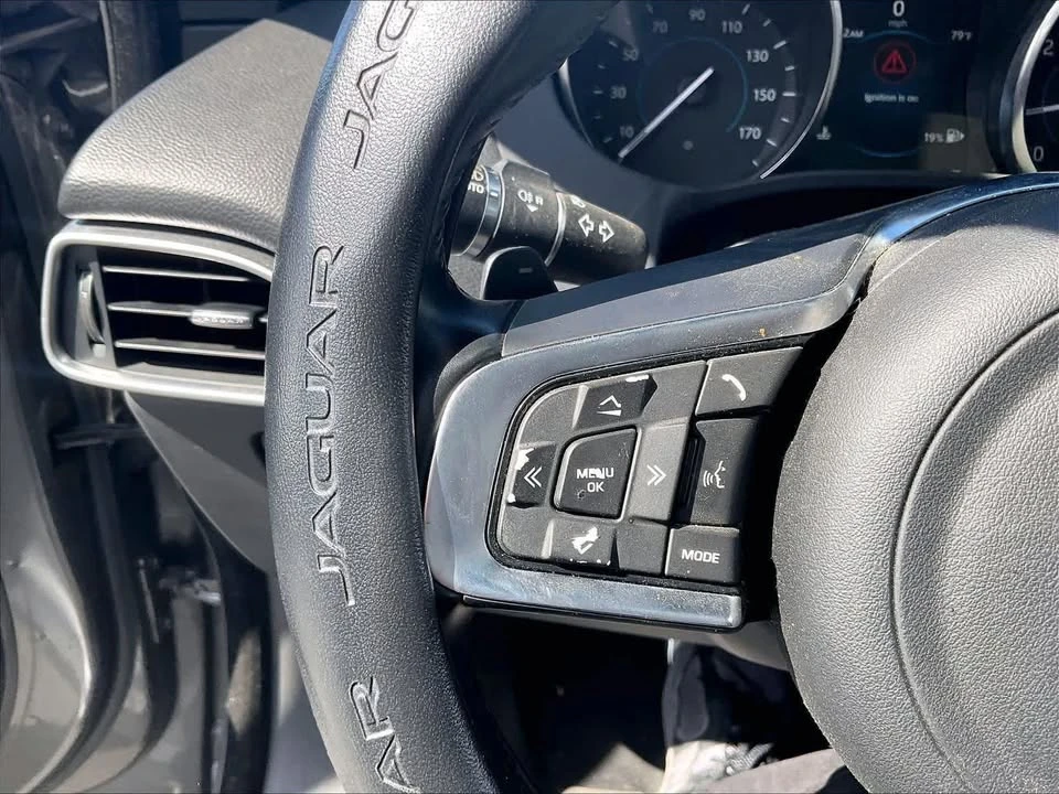 2018 Jaguar F-Pace - Image 14 of 15