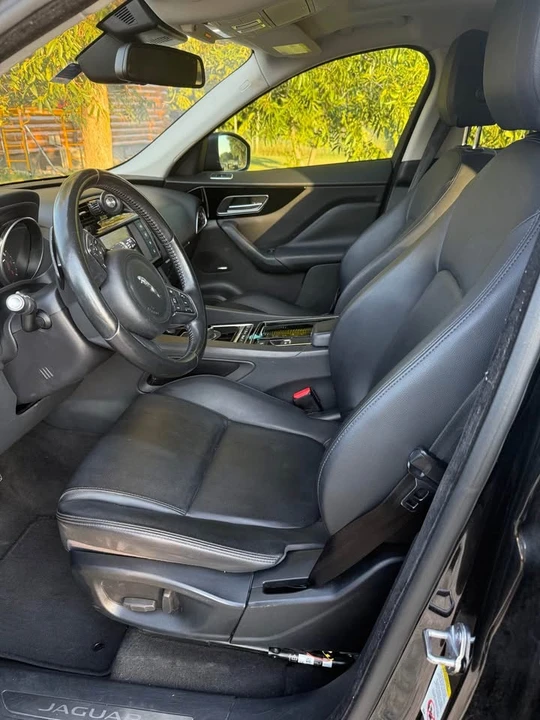 2018 Jaguar F-Pace - Image 6 of 10