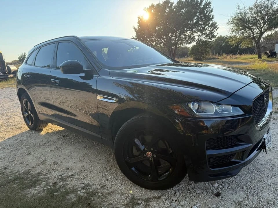 2018 Jaguar F-Pace - Image 3 of 10