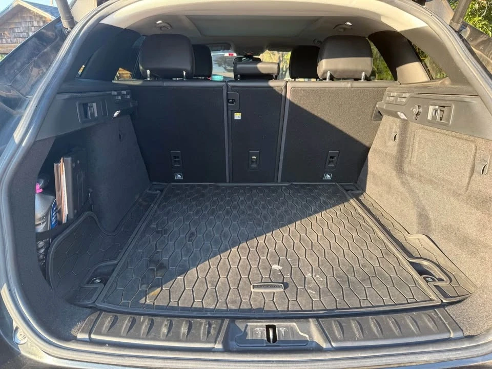 2018 Jaguar F-Pace - Image 8 of 10