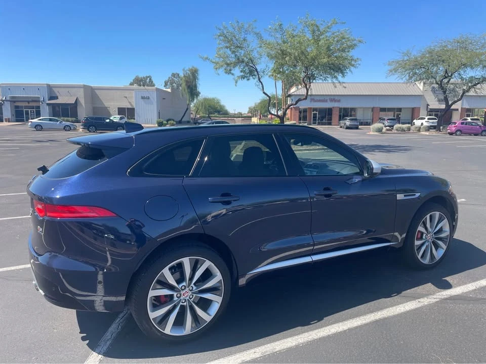 2018 Jaguar F-Pace - Image 3 of 7